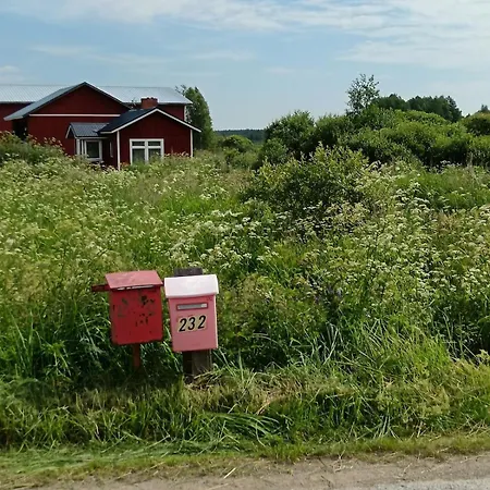 Air-conditioned Along The National Roads アパート *